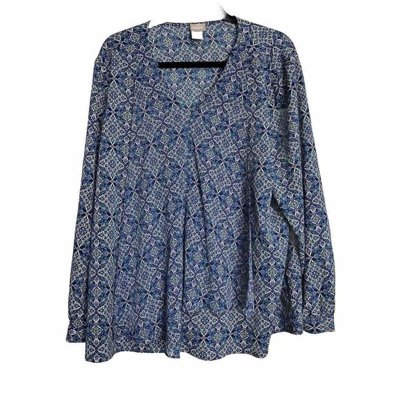 CHICOS Top Womens SZ 3 XL Medallion Print Flounce Front Blue V Neck Blouse - Picture 1 of 9